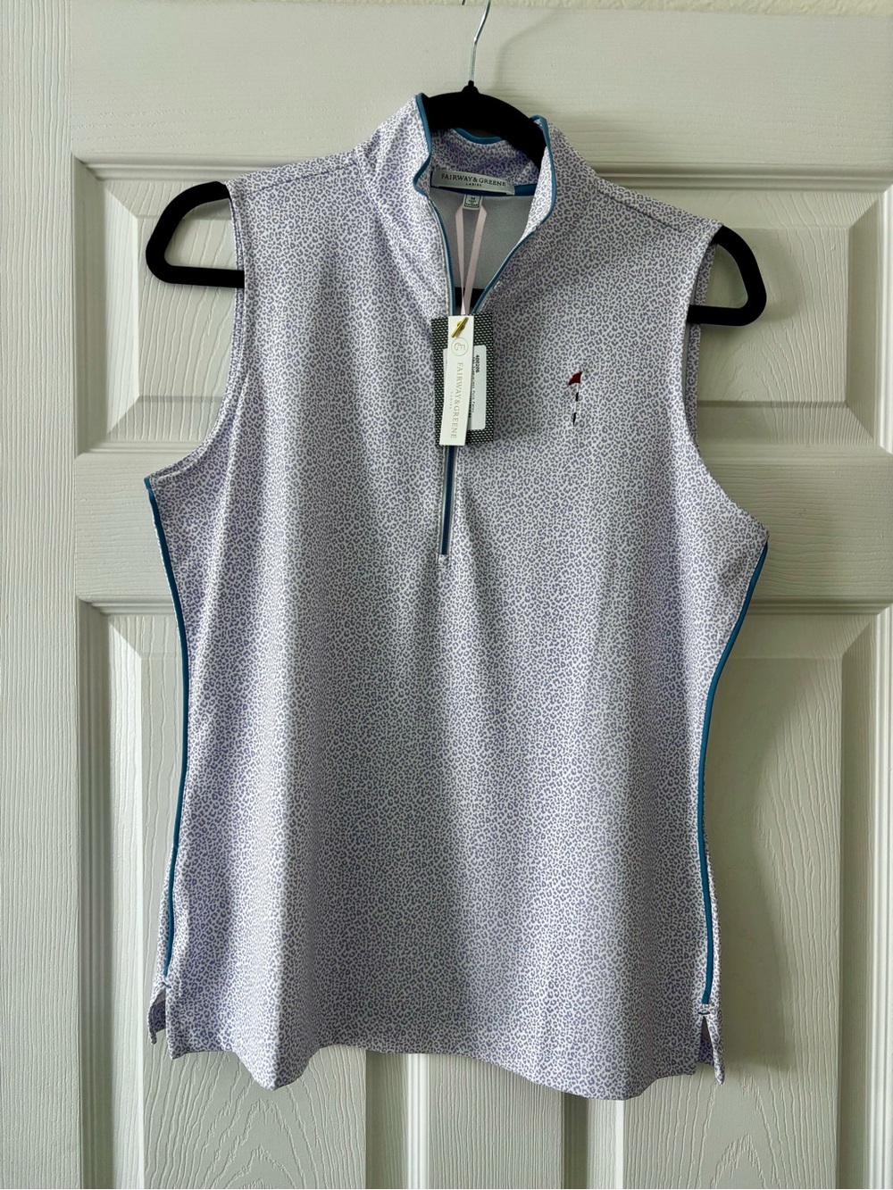 Fairway & Greene Women’s Sleeveless Zip Golf Polo - Light Gray & Purple Printed